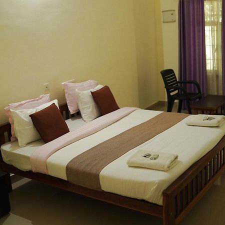Wayanad Royal Stream Bed and Breakfast Kalpetta Eksteriør billede
