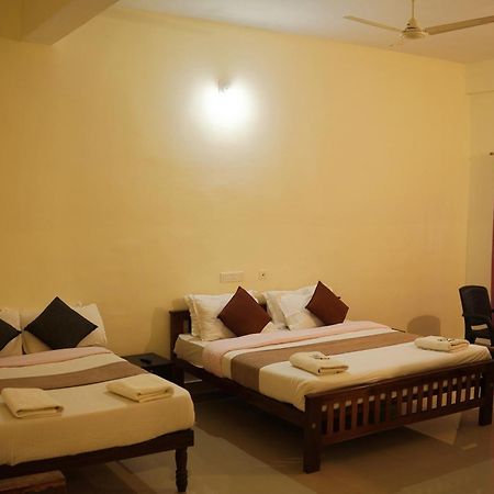 Wayanad Royal Stream Bed and Breakfast Kalpetta Eksteriør billede