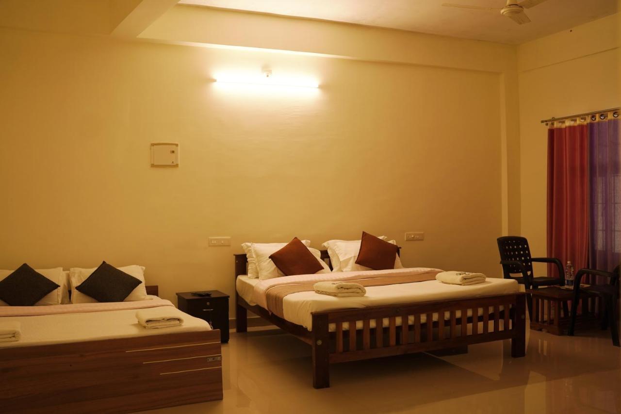 Wayanad Royal Stream Bed and Breakfast Kalpetta Eksteriør billede