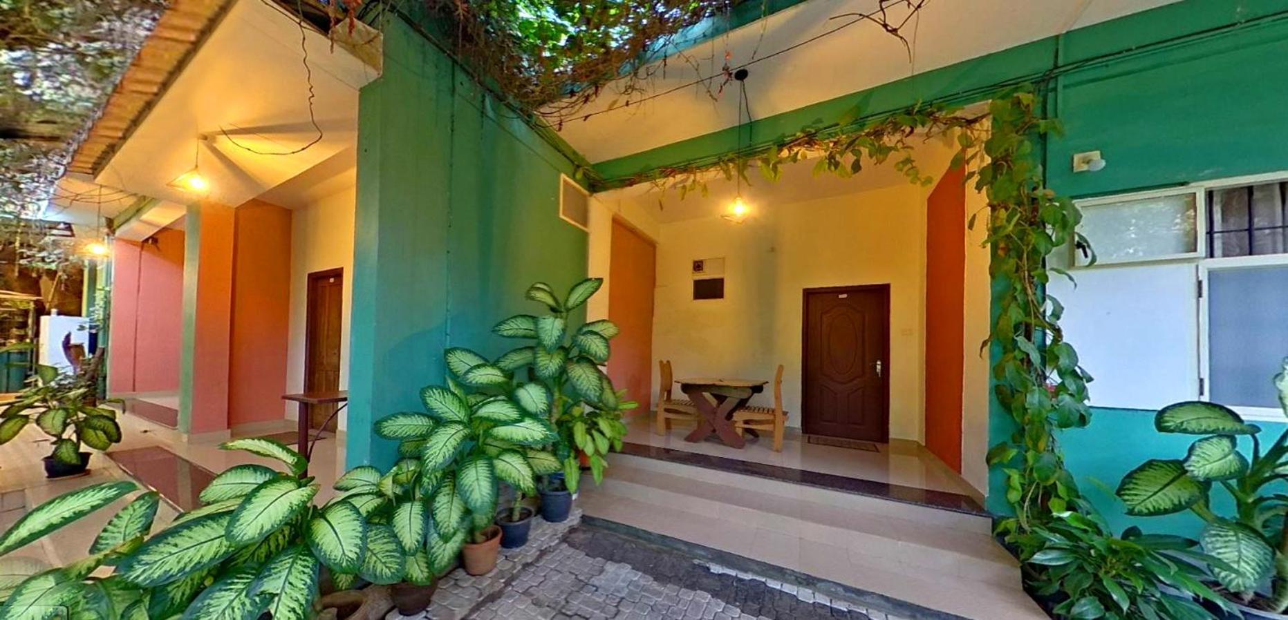 Wayanad Royal Stream Bed and Breakfast Kalpetta Eksteriør billede